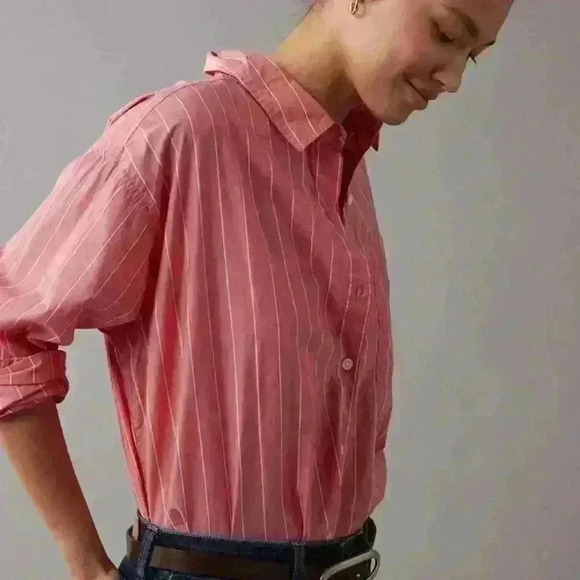 American Eagle Outfitters Tops - American Eagle pink button-down shirt new with tags never worn size large